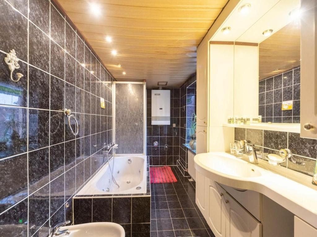 With 2 Bedrooms Ferienhaus Wißmar